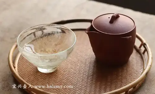 紫砂壶泡完茶