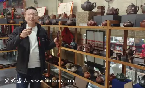 从事紫砂壶生意的很多外地人