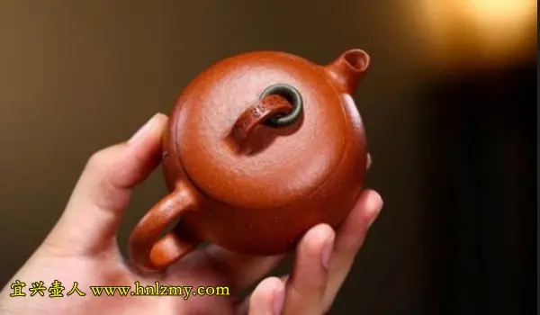 紫砂壶重量无法判断是否全手工