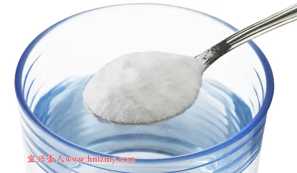 一勺小苏打粉