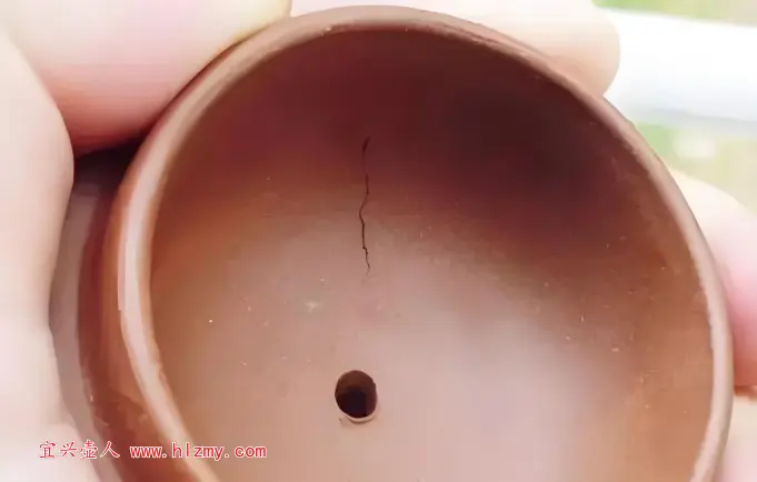 紫砂壶壶盖里有裂纹