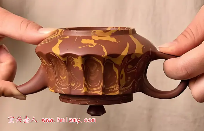 胶泥紫砂壶图片