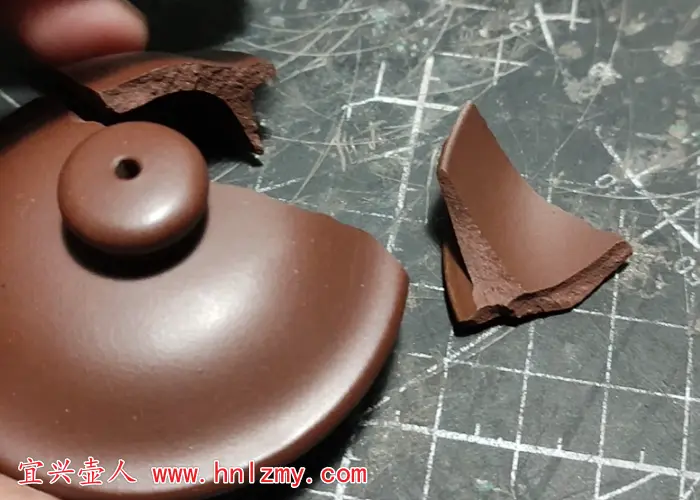 紫砂壶壶盖碎了