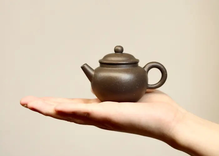 紫砂泥料中有天青泥吗？紫砂原矿天青泥揭秘！