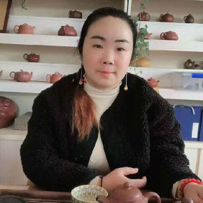 李霞照片