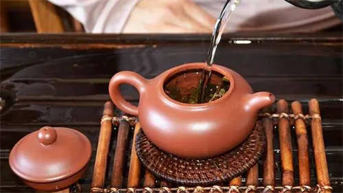 普洱和白茶能用同一个紫砂壶吗