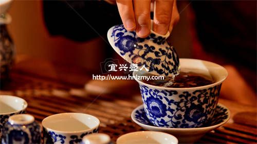 紫砂壶泡茶和盖碗泡茶有什么区别 2