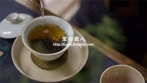 乌龙茶用多少度的水泡