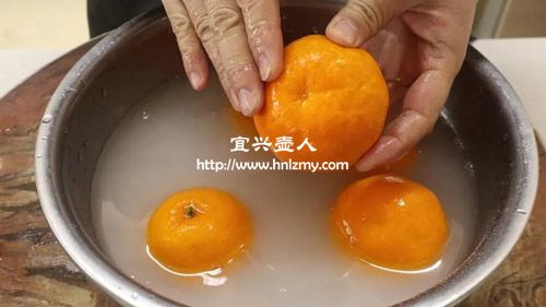 做陈皮用的橘子皮要用盐水洗吗2