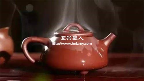 养紫砂壶是用茶水好还是用清水好