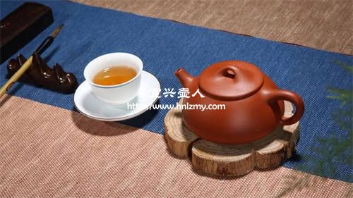 朱泥大红袍紫砂壶适合泡什么茶