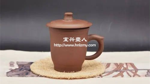 紫砂茶杯喝完茶后有白色的东西