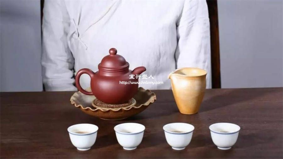 旧紫砂壶泡茶