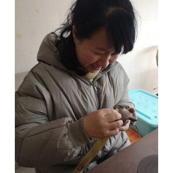 戴群婉个人照片