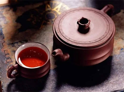 红茶和黑茶可以用一把紫砂壶吗