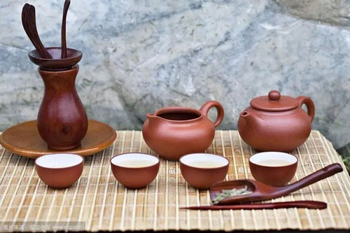 泡红茶怎么挑选合适的紫砂壶3