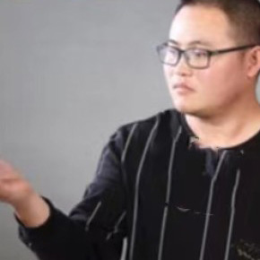 张强个人照片
