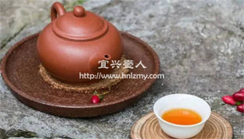 红茶建议选择颜色深的紫砂壶
