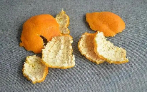 晒干的橘子皮是陈皮吗