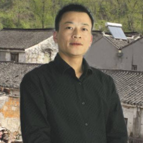 张岳民个人照片