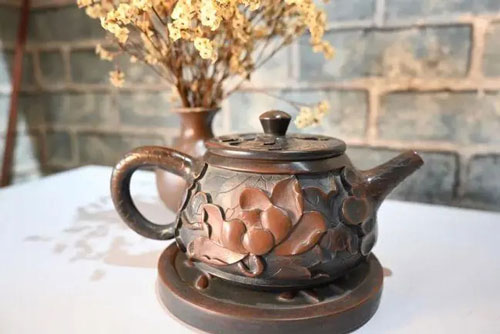 泥做的茶壶有比宜兴紫砂壶好的吗