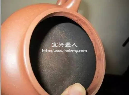 紫砂壶里的茶垢用什么能快速去除