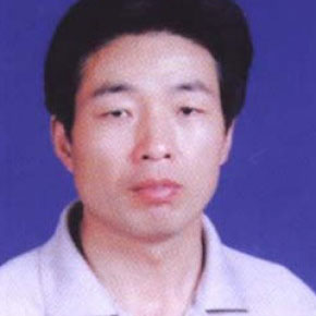 周云龙个人照片