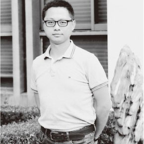 周曙峰个人照片