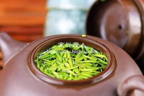紫砂壶泡绿茶建议选择开口大的壶
